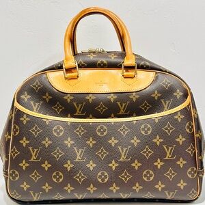 LV Monogram Deauville